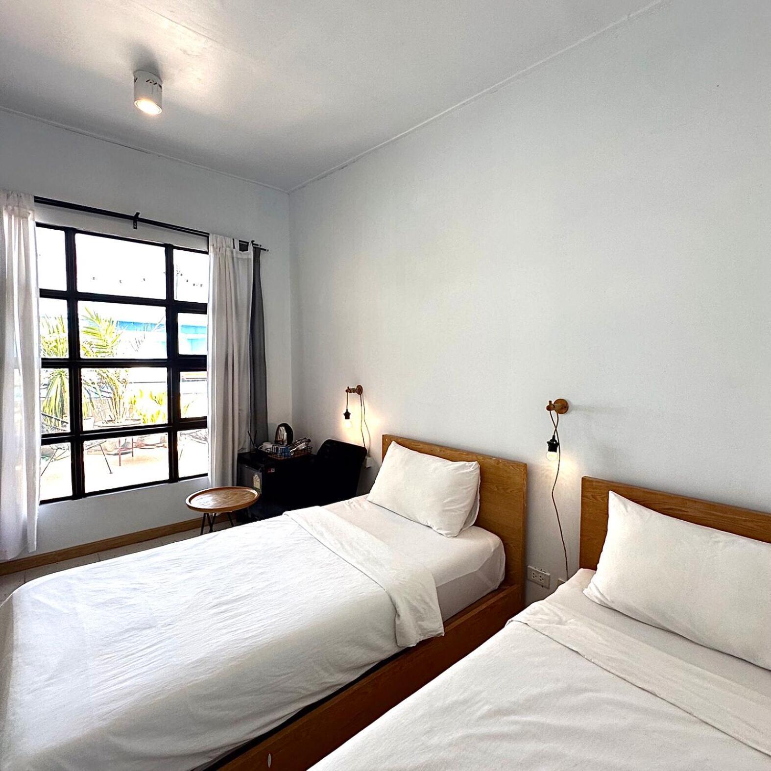 Beige Poshtels + Netflix Hostel Bangkok Luaran gambar
